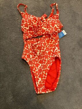 NWT flowered monokini